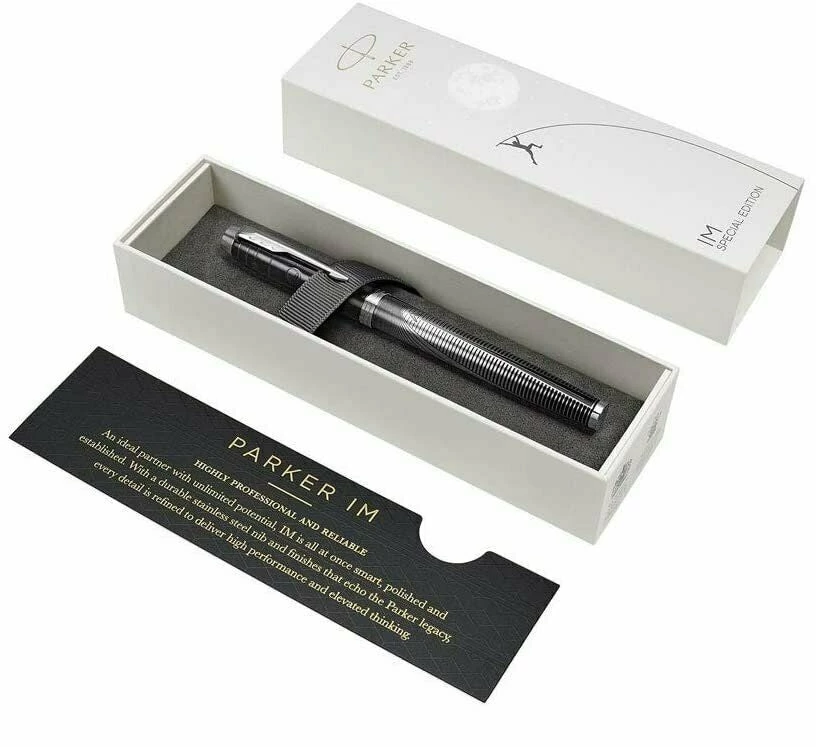 Parker® Parker IM Special Edition Fountain Pen, Metallic Pursuit, Medium Nib - Image 2