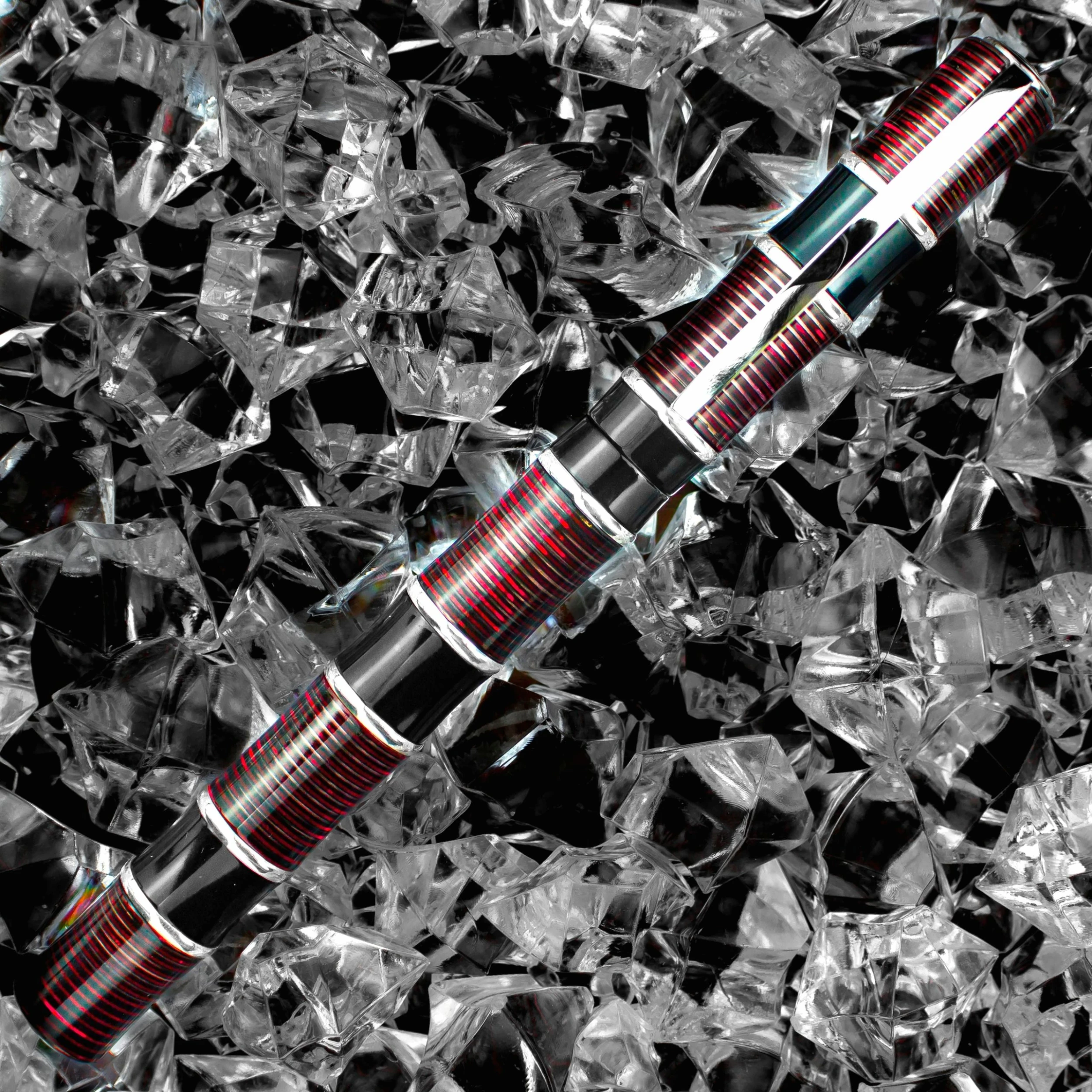 Visconti Limited Edition Asia Bamboo Fountain Pen, Red 4 Visconti Limited Edition Asia Bamboo Fountain Pen, Red - Image 2