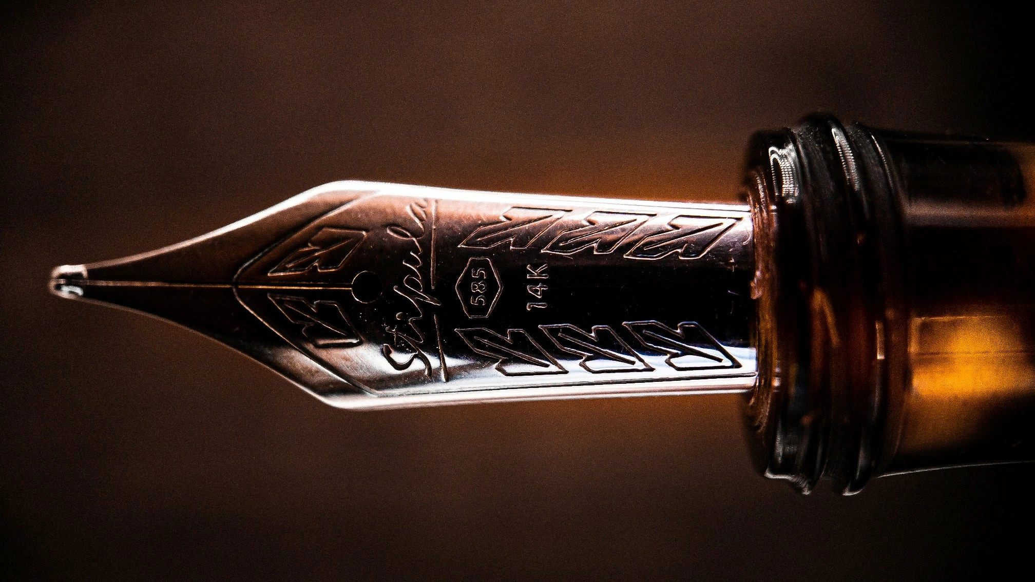 Stipula Limited Edition Facetted Fountain Pen, Wild Honey, 14K Gold Nib 5 Stipula Limited Edition Facetted Fountain Pen, Wild Honey, 14K Gold Nib - Image 3