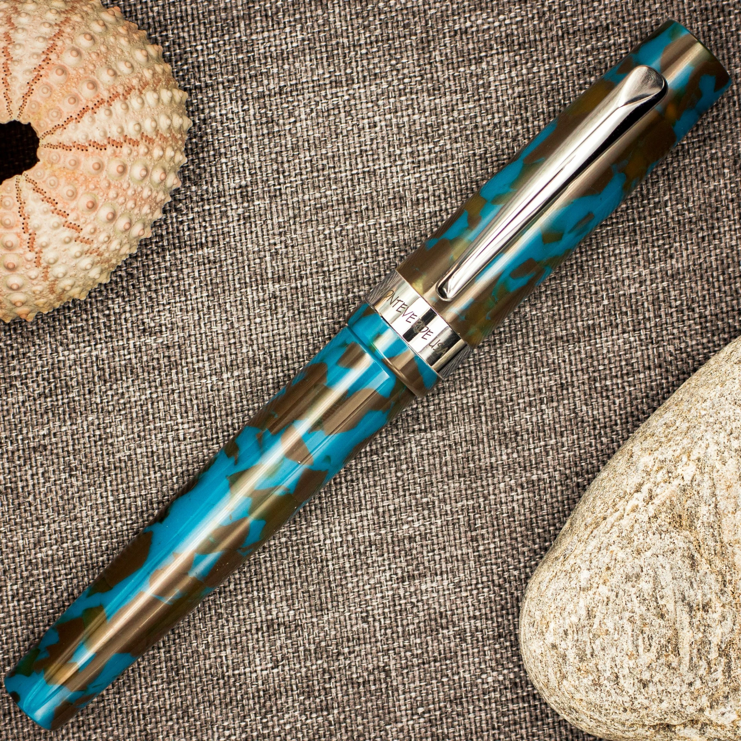 Monteverde Giant Sequoia Fountain Pen, Southwest Blue Brown - Image 2